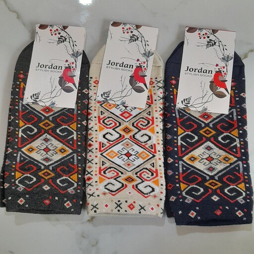 جوراب نیم ساق زنانه طرح سنتی دررنگهای متنوع