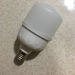 لامپ 20 وات  کم  مصرف