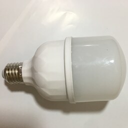 لامپ 20 وات  کم  مصرف