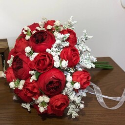 دسته گل عروس مدل پیونی قرمز