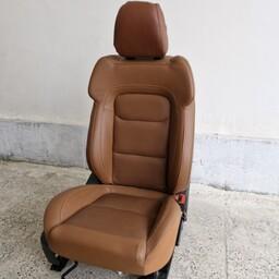 صندلی چرم خودرو مناسب برای اکثر خودرو های ایرانی و خارجی(ارسال رایگان)(یک صندلی قابل نصب برای راننده و شاگرد) 
