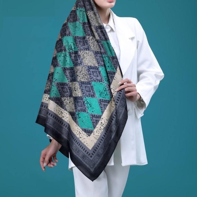 روسری نخی قواره 100کوچیک با 8تا رنگبندی خوشگل 