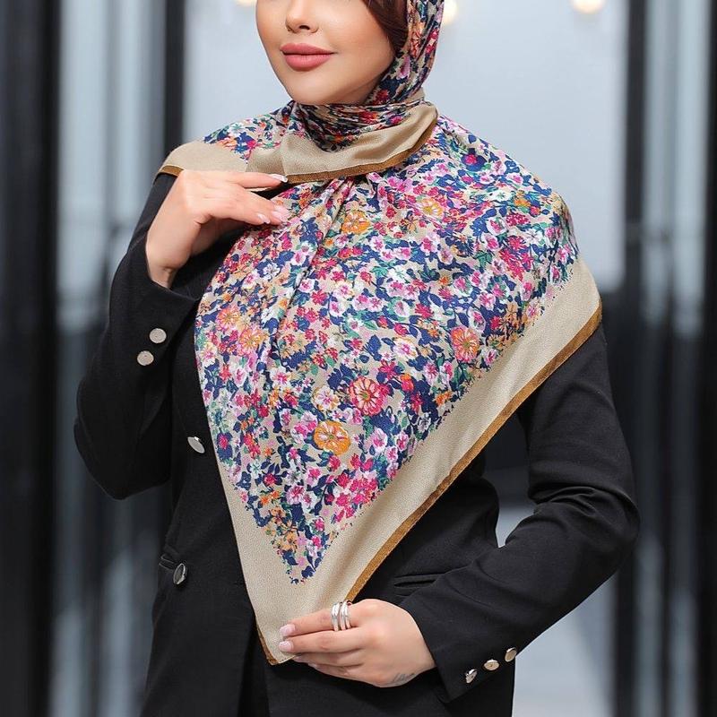 روسری نخی سیا اسکارف منگوله دار قواره 100کوچیک با 5 تا رنگبندی 