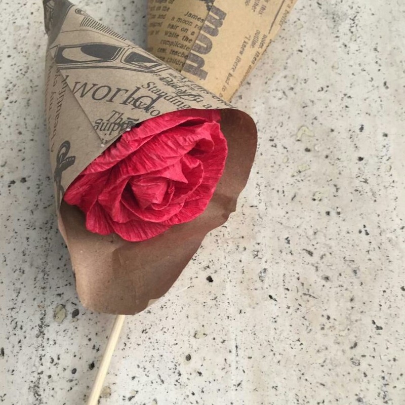 گل کاغذی مخصوص هدیه دادن
