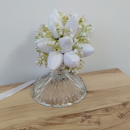 دسته گل مصنوعی لاله سفید و عروس قابل اجرا در سایز  دلخواه شما 