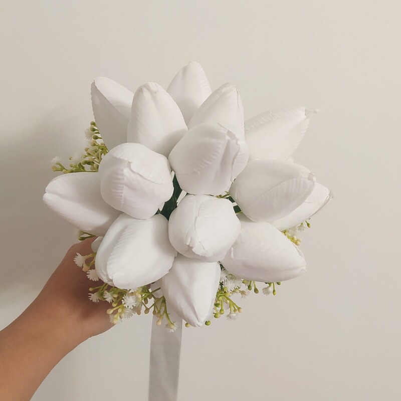 دسته گل عروس  مصنوعی ترکیب لاله سفید و گل عروس در سایز های مختلف 