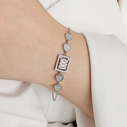 دستبند نقره زنانه طرح جواهری قلب و امرالدکات با روکش قوی طلای سفید همراه فاکتور 