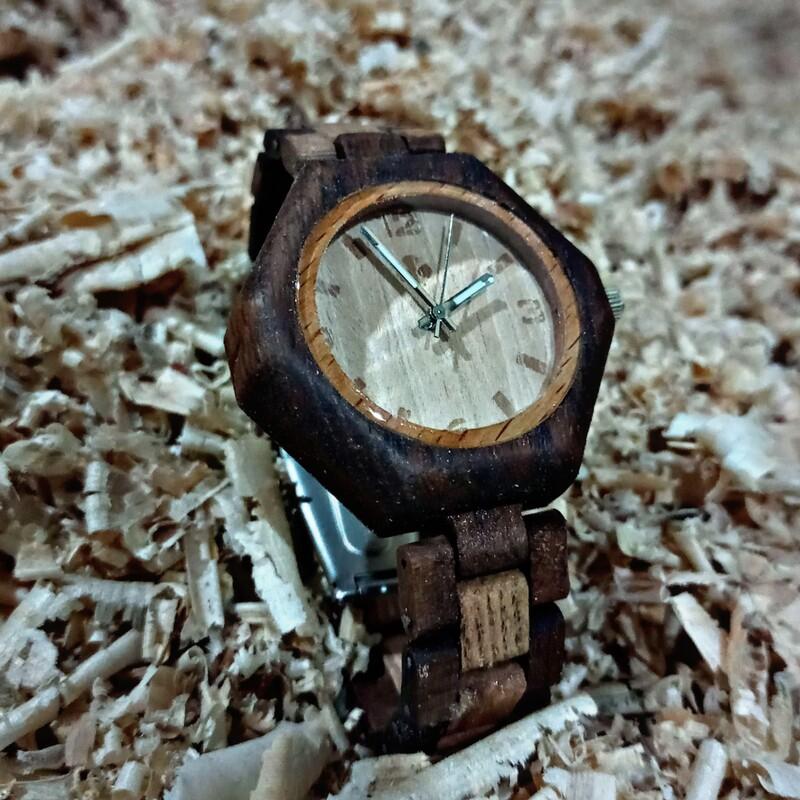 ساعت مچی چوبی مدل آرتا