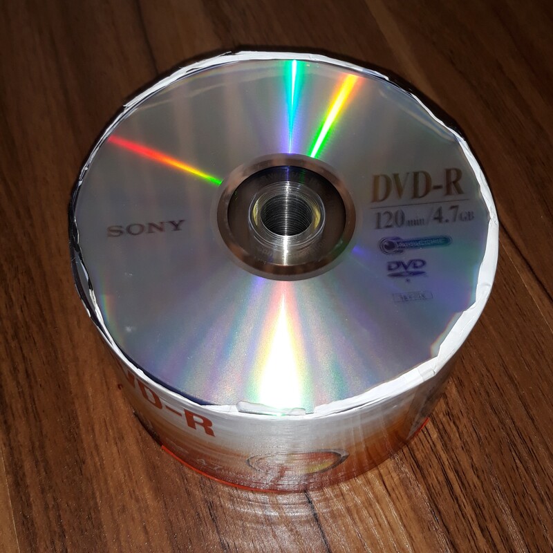 48 عدد دی وی دی خام DVD-R سونی اصل  تایوان  نو ، با هولوگرام سونی جهانی (اورجینال)