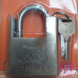 قفل آویز  سایز 70 مارک AR دارای حفاظ میله، محکم و پرقدرت ، دارای کلید ناودانی 
