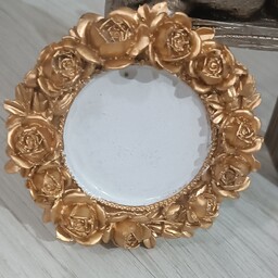 قاب عکس گل سنگ مصنوعی طلایی 