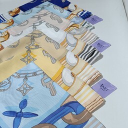 روسری نخ ابریشم قواره 130 دور دستدوز طرح lv رنگبندی آبی 