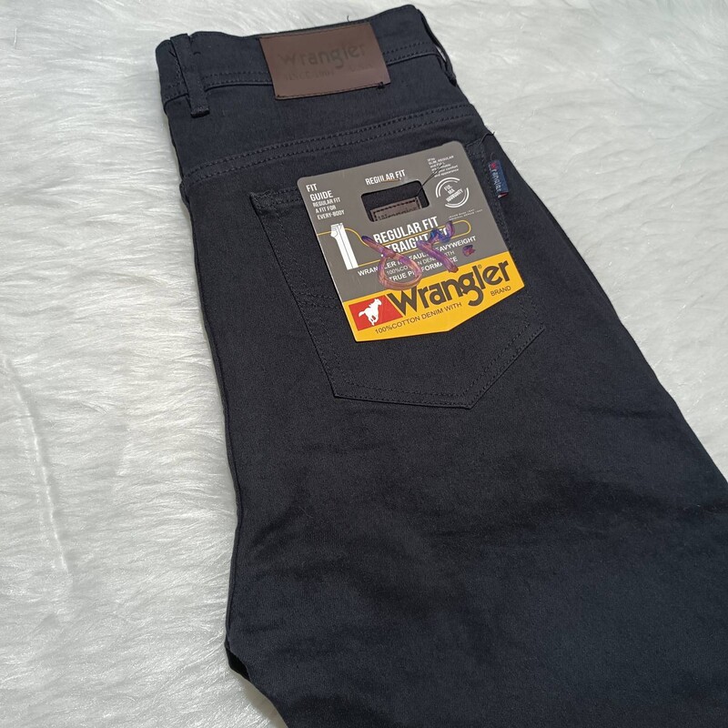شلوار جین راسته مردانه رنگ مشکی از سایز 44 تا 52 (ارسال رایگان)