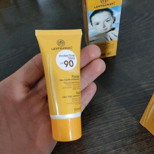 ضدآفتاب رنگی spf90 ارسال رایگان 