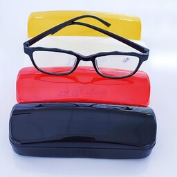 عینک مطالعه نمره مثبت دو و بیست پنج همراه  جلد با رنگ دلخواه  و دستمال