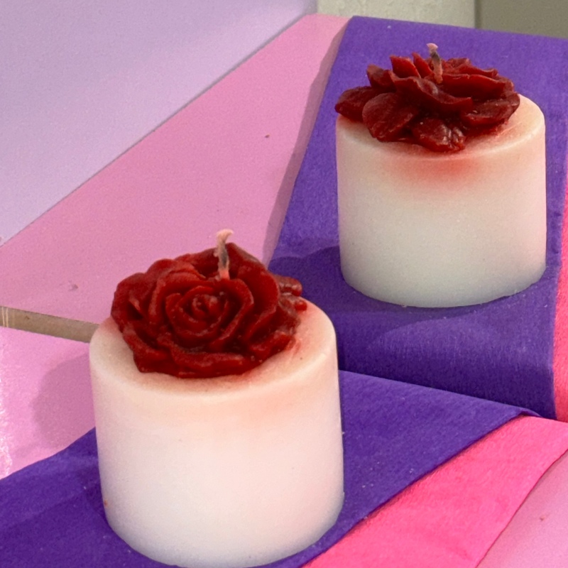 شمع دستساز  استوانه گلدار