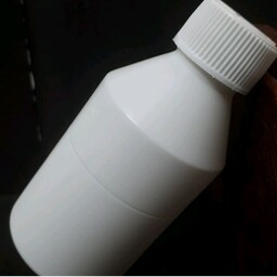 بطری پلاستیکی  سفید 150  مل. دهانه  28 هر بسته 100 تایی 