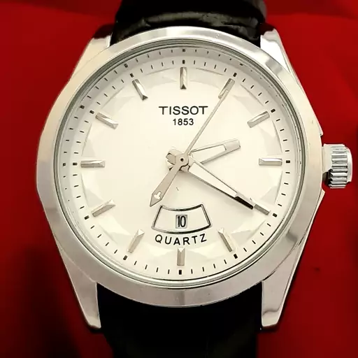 ساعت مچی زنانه تیسوت TISSOT  مدل 1853  قاب سیلور فول استیل 100 درصد رنگ ثابت ضد حساسیت بند چرمی صفحه سفید ساعت عبدی