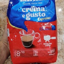 قهوه  دانه برند لاوازا  8از 10 بسته یک کیلویی از کشور ایتالیا 
