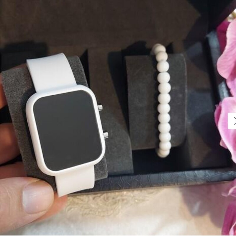 ساعت مچی دیجیتالی اسپرت زنانه مردانه همراه دستبند