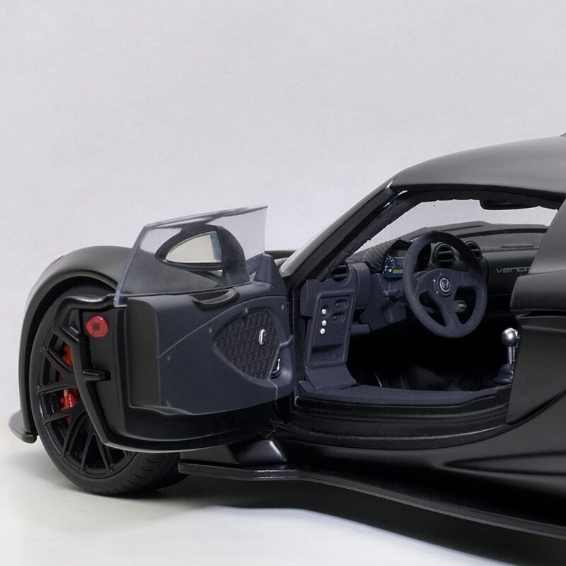 ماکت هنسی ونوم جی تی  اتوآرات AUTOART Hennessey Venom GT Spyder 
