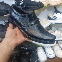 کفش مردانه چرم طبیعی تولید تبریز با کیفیت عالی