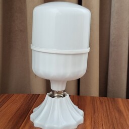 لامپ ال ای دی 50 وات بدون جعبه رنگ سفید مهتابی با18 ماه گارانتی کیفیت ساخت عالی نور بسیار خوب کف قیمت با سرپیچ e27 
