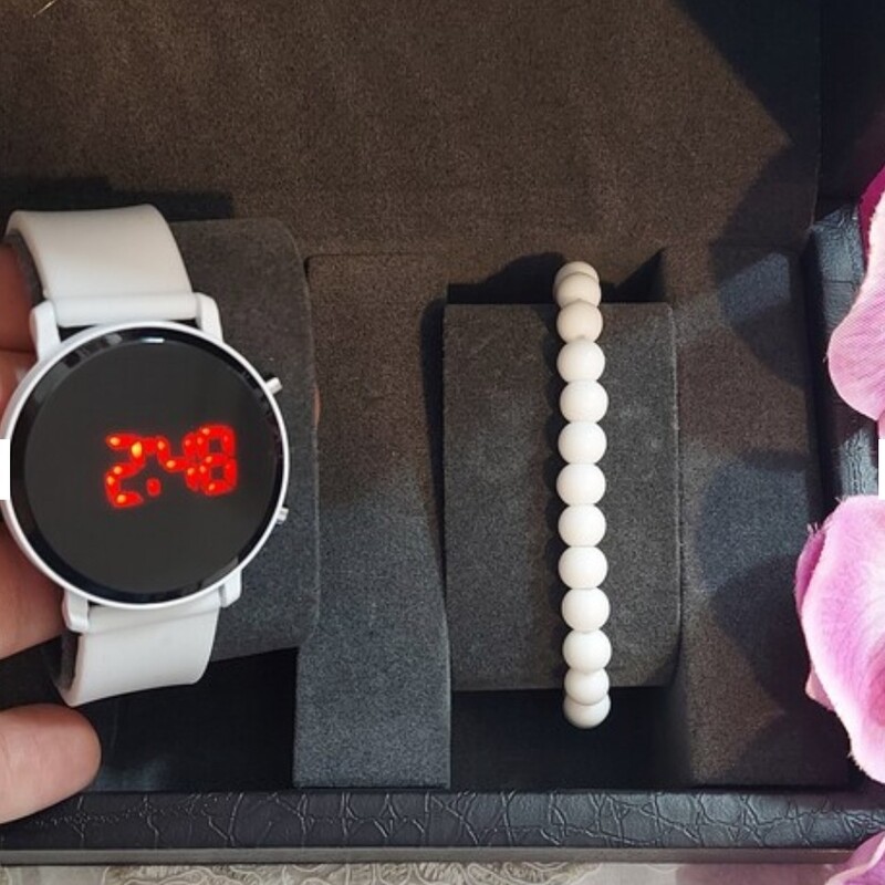 ساعت مچی دیجیتالی اسپرت زنانه مردانه گرد همراه دستبند