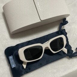 عینک آفتابی یونیسکس پرادا سفید ویژه آف گلسز