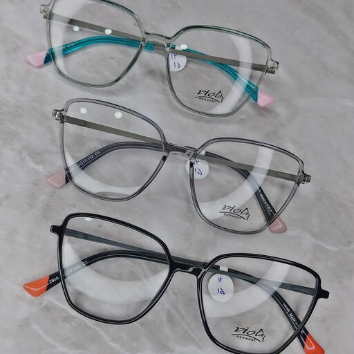 عینک طبی زنانه لولا فنردار رنگ ثابت برند ویولا با تنوع رنگ