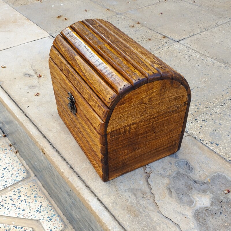 صندوقچه ی چوبی