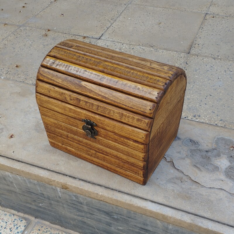 صندوقچه ی چوبی