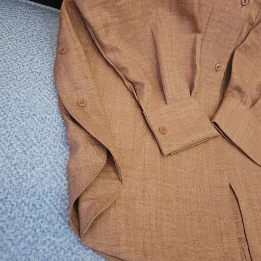 شومیز بغل هلالی-تک جیب- فری سایز 36 تا 44رنگ قهوه ای شتری مشکی سرخابی طوسی 