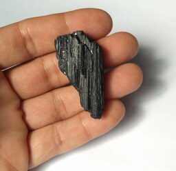 سنگ معدنی تورمالین سیاه (کد1249)