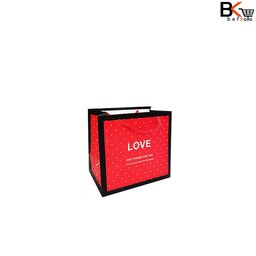 ساک دستی کادویی سایز 1 عرضی قرمز طرح LOVE کد 190