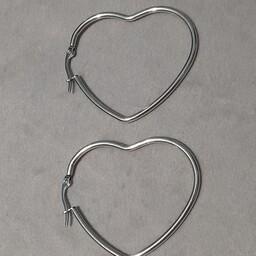 گوشواره حلقه ای قلبی رنگ نقره ای  استیل رنگ ثابت فقط سایز 4.5 و 6.5  