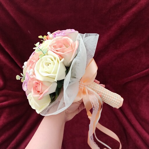دسته گل ترکیبی با رنگهای ملیح  وزیبا مناسب دسته گل عروس وعقد و حنابندان 