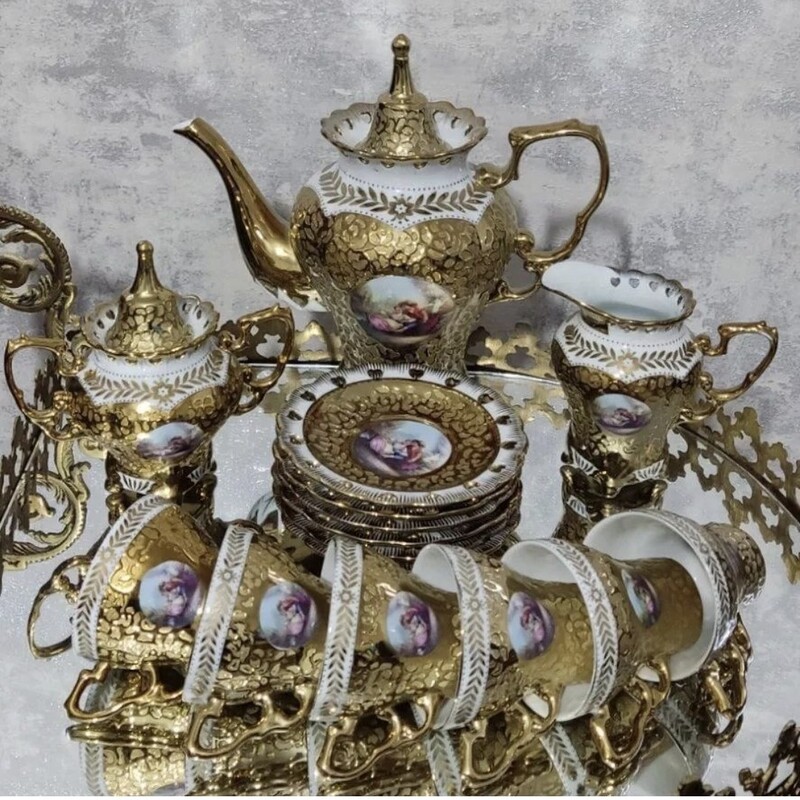 سرویس چای خوری طلایی لیل مجنون ست بوفه عروس موجوده چینی خاص ارسال سراسر کشور