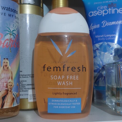 ژل بهداشتی بانوان SOAP FREE WASH femfresh وارداتی از انگلیس