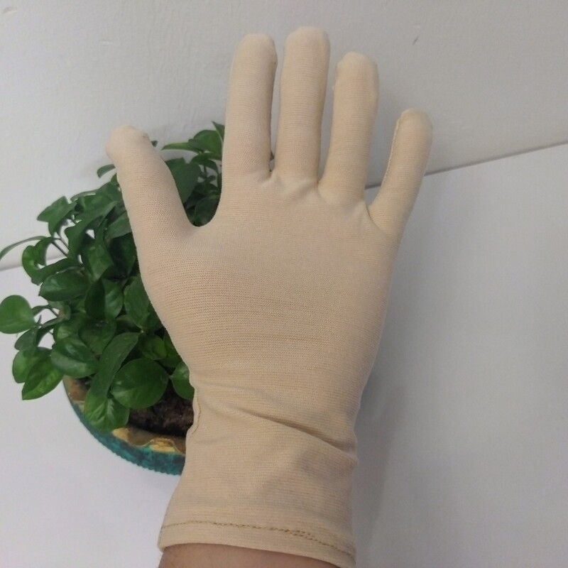 دستکش نخی زنانه رنگ کرم ( بسته هشت  جفتی )  بدون مچ