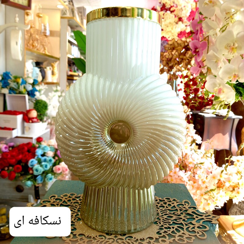 گلدان شیشه ای رنگی رومیزی آبکاری لاستر مدل فلوریا(عالیجناب) 
