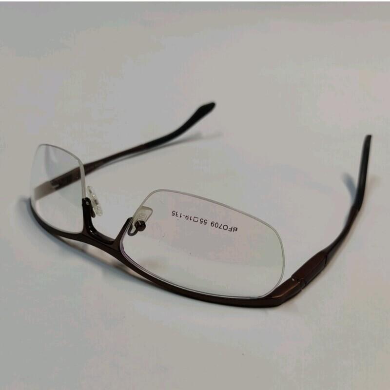عینک طبی بیس دار مدل نیم فریم مارک BFO709