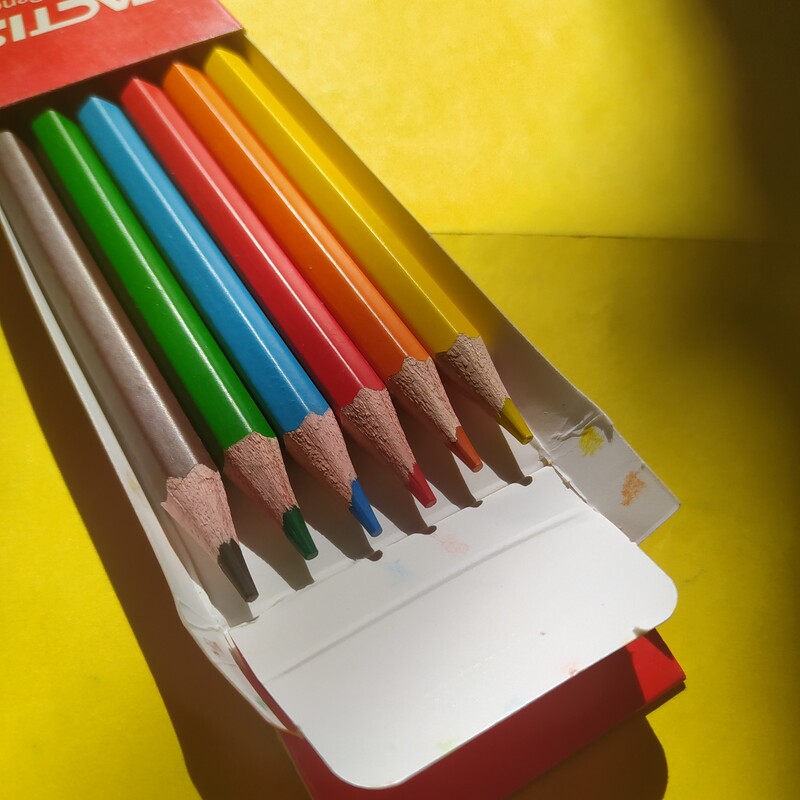 مداد رنگی شش رنگ فکتیس با جعبه مقوایی