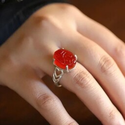انگشتر نقره زنانه عقیق سرخ منقش به یا زهرا   ---