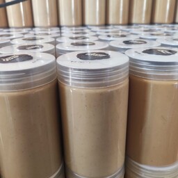 کره بادام زمینی تولید شده از مرغوب ترین بادام زمینی بدون نمک و شکر و افزودنی بسیار خوش طعم