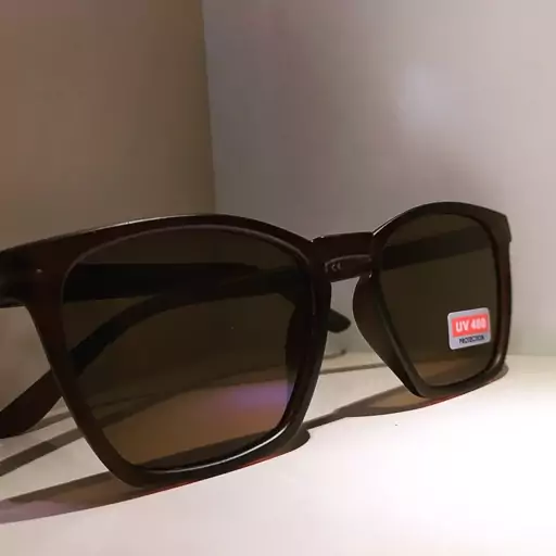 عینک دودی RayBan.