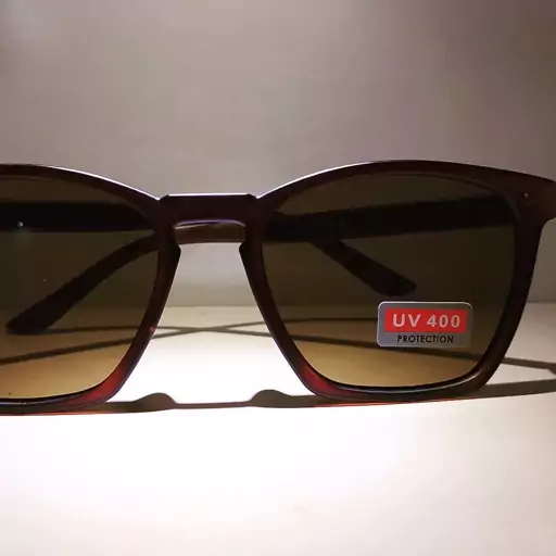 عینک دودی RayBan.