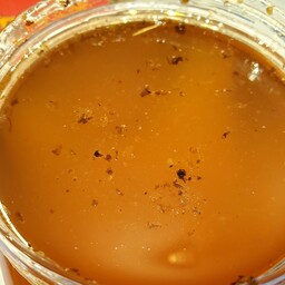عسل چهل گیاه(1000گرم) با خیال راحت عسل اصل بخر  باقیمت  واقعی  و ضمانت مرجوعی 