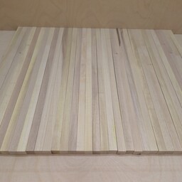 چوب گردو سفید ، 1 در 1 در 30 سانتی متر