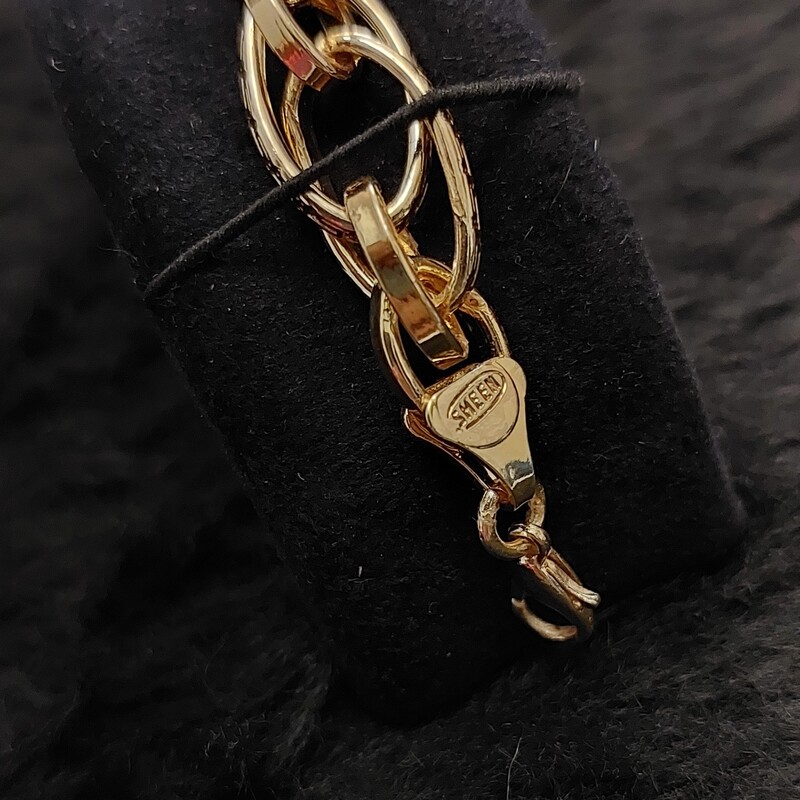 دستبند طرح زنجیری یا بافت مارک معروف شین (sheen) با طرح ورساچه ، رنگ طلایی ، استیل رنگ ثابت و کاملا مشابه طلا